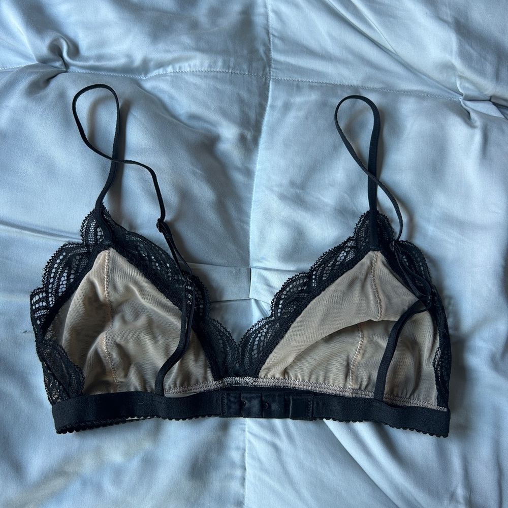 Aritzia Talula Monterey Lace Bralette - Picture 2 of 4